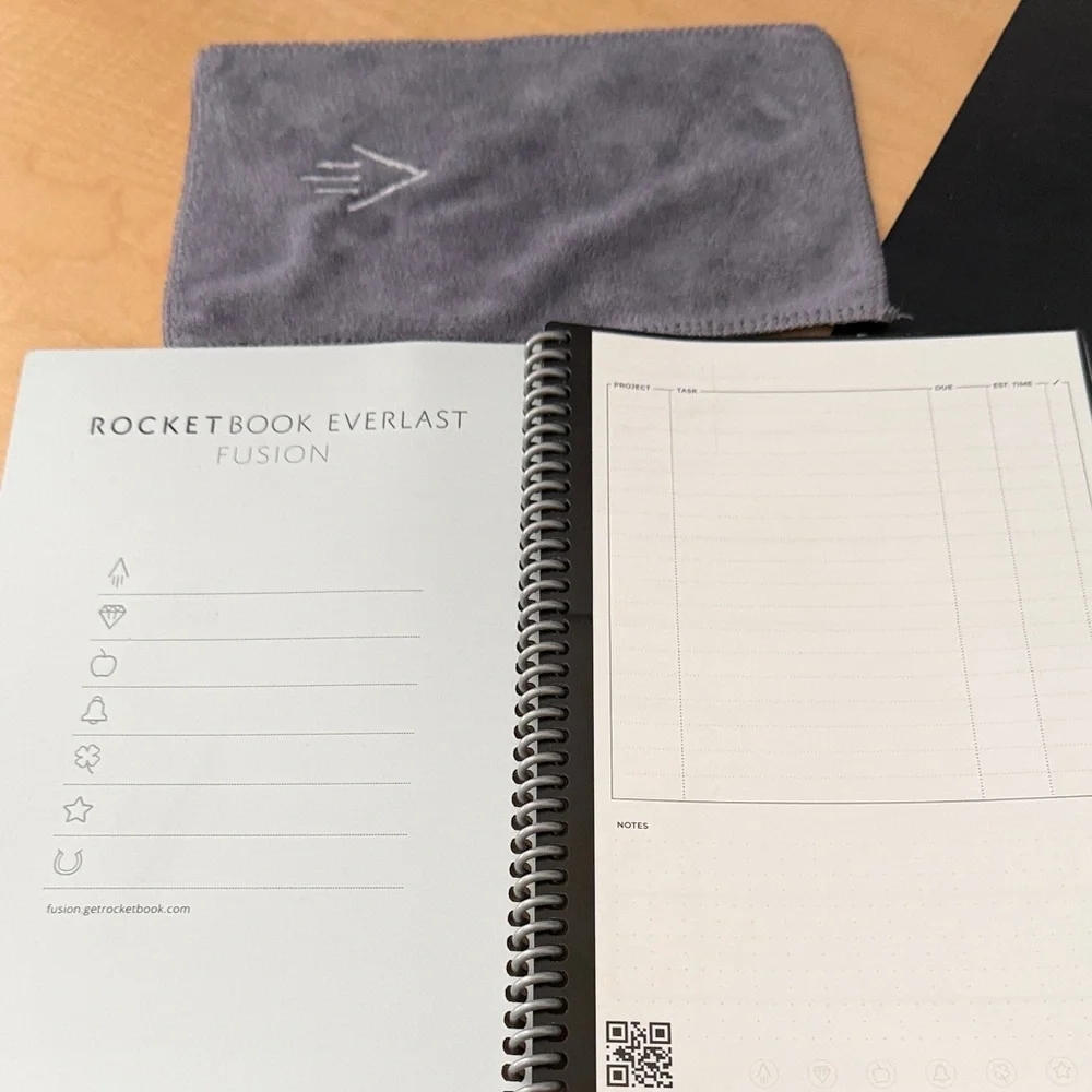 Fusion Smart Reusable Notebook - Black